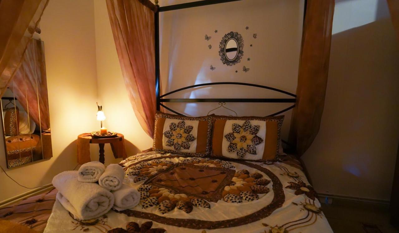 Guesthouse Aelia Káto Loutrákion Esterno foto